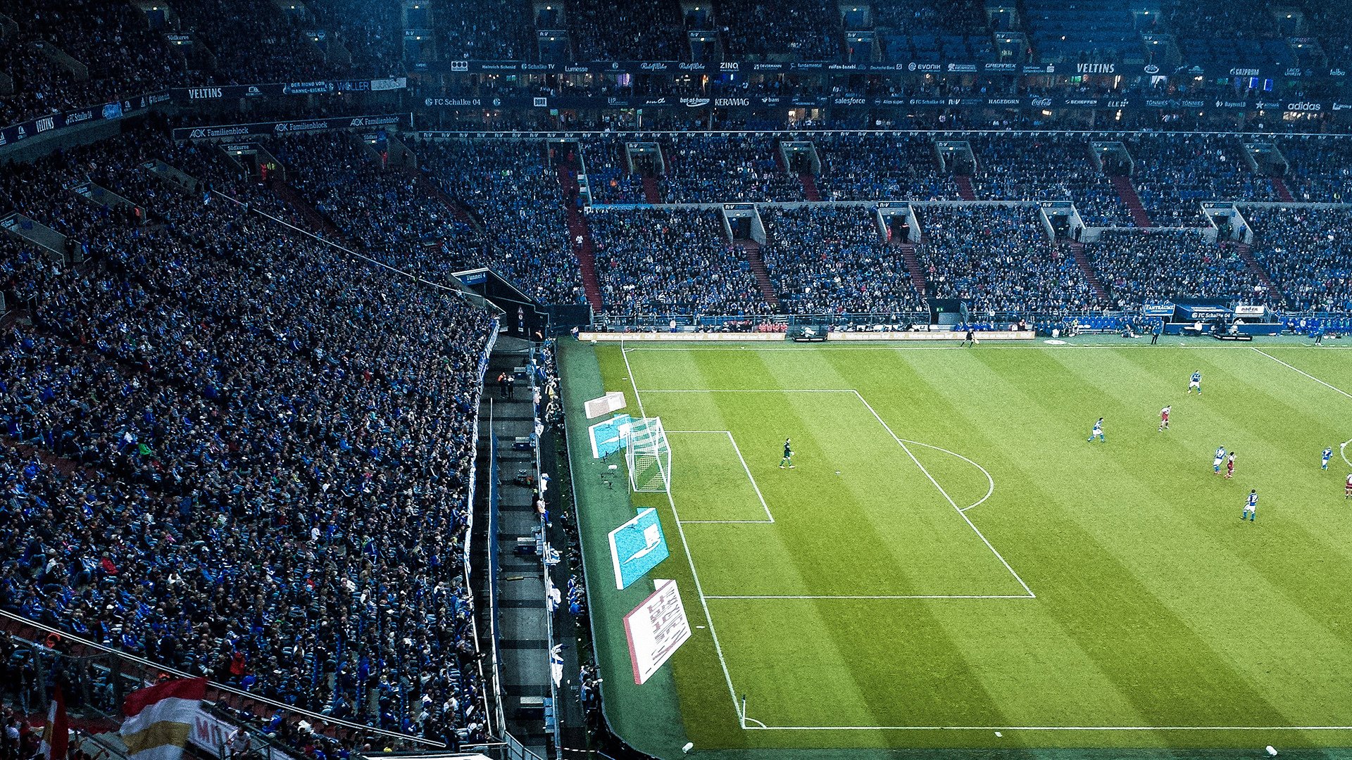 AYX GAME-赛场高光瞬间引发热议，王者荣耀比赛高光时刻